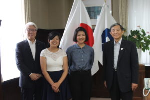 Dự án hỗ trợ trẻ em nước ngoài và trẻ em Nhật tham gia chương trình giao lưu đời sống, văn hóa